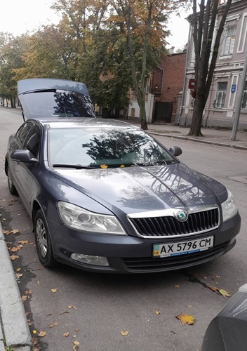 Автомобіль  SKODA OCTAVIA AMBIENTE, легковий седан-В, сірий, державний номер AX5796CM, 2011 року випуску, номер кузова TMBCA41Z6CB151741, об’єм двигуна 1595. Основні засоби в кількості 13 одиниць