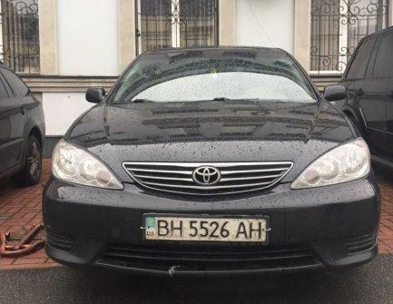 Автомобіль Toyota Camry, легковий седан, чорний, держ.номер BH5526AH, 2005 р.в., номер кузова JTDBE32K263052456, об’єм двигуна 2363, інв.номер 1481