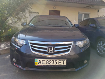 Легковий автомобіль HONDA ACCORD, рік випуску 2011, номер шасі, кузова JHMCU1650CC202614, номер державної реєстрації АЕ8235ЕТ